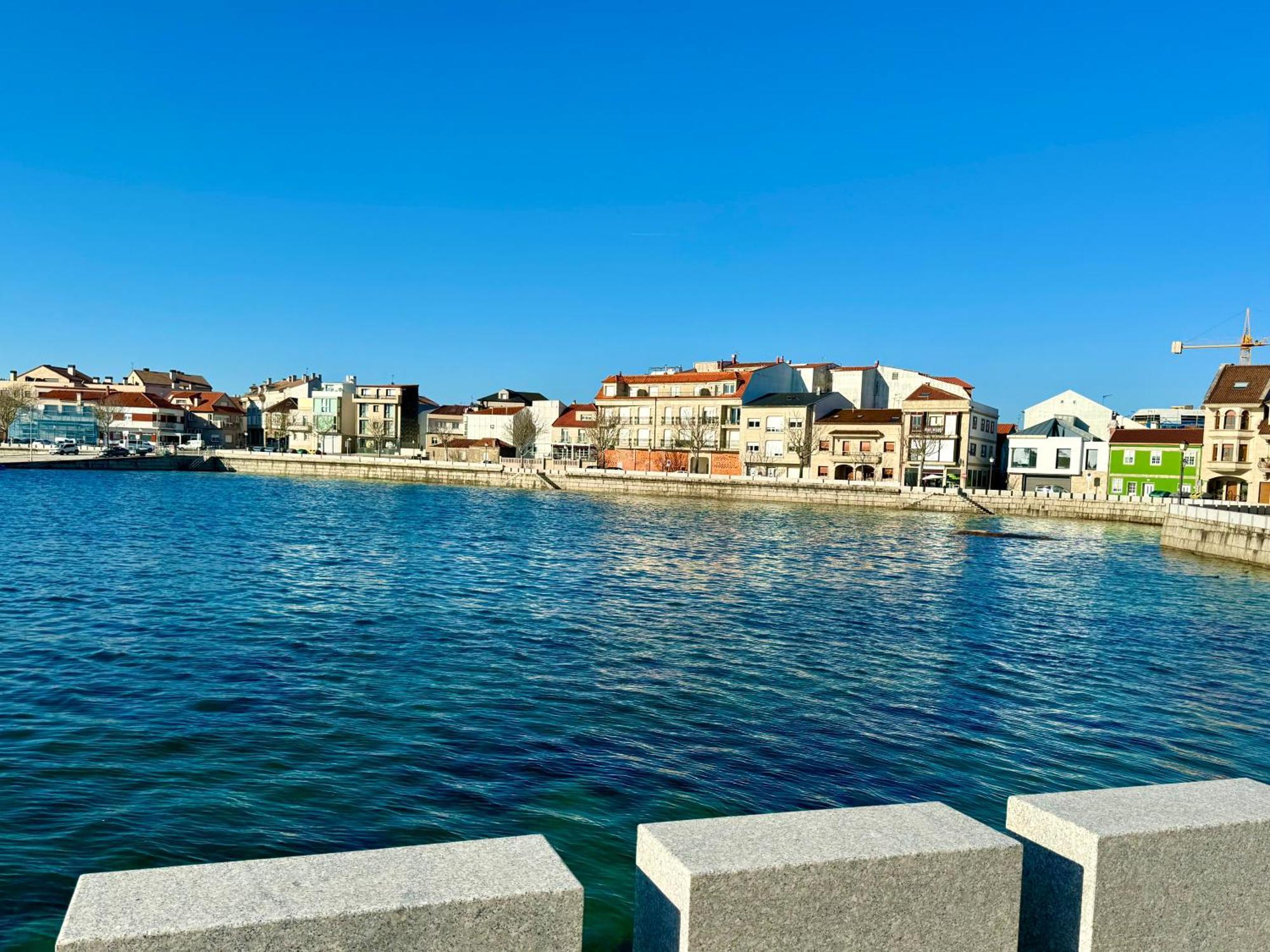 Apartamento Paseo Maritimo-A Illa De Arousa מראה חיצוני תמונה