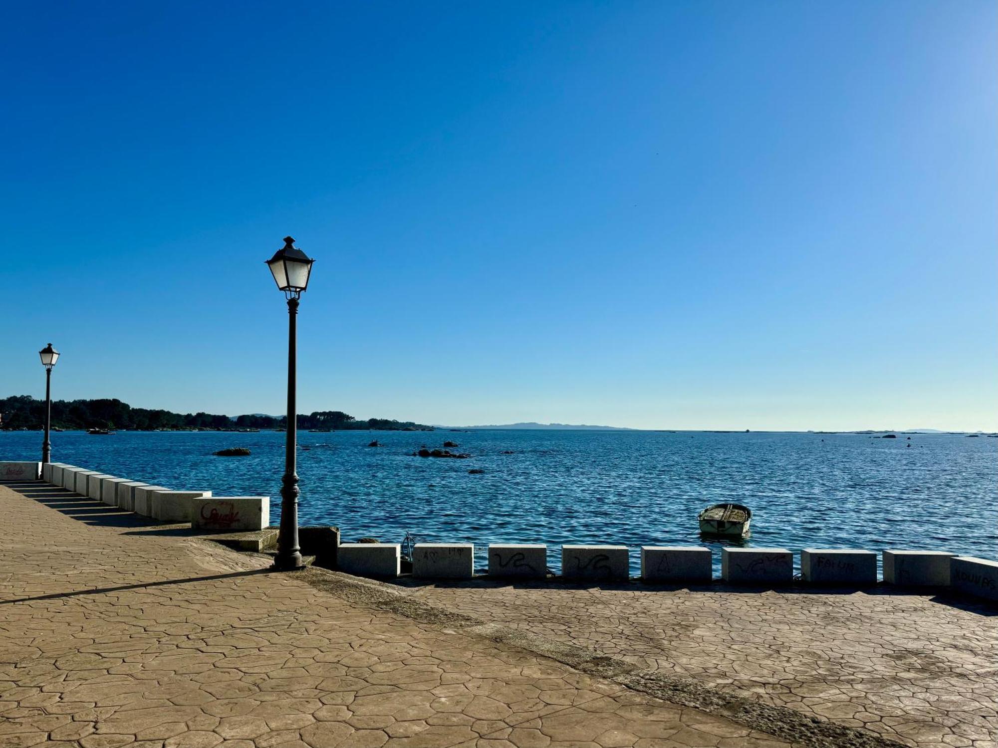 Apartamento Paseo Maritimo-A Illa De Arousa מראה חיצוני תמונה