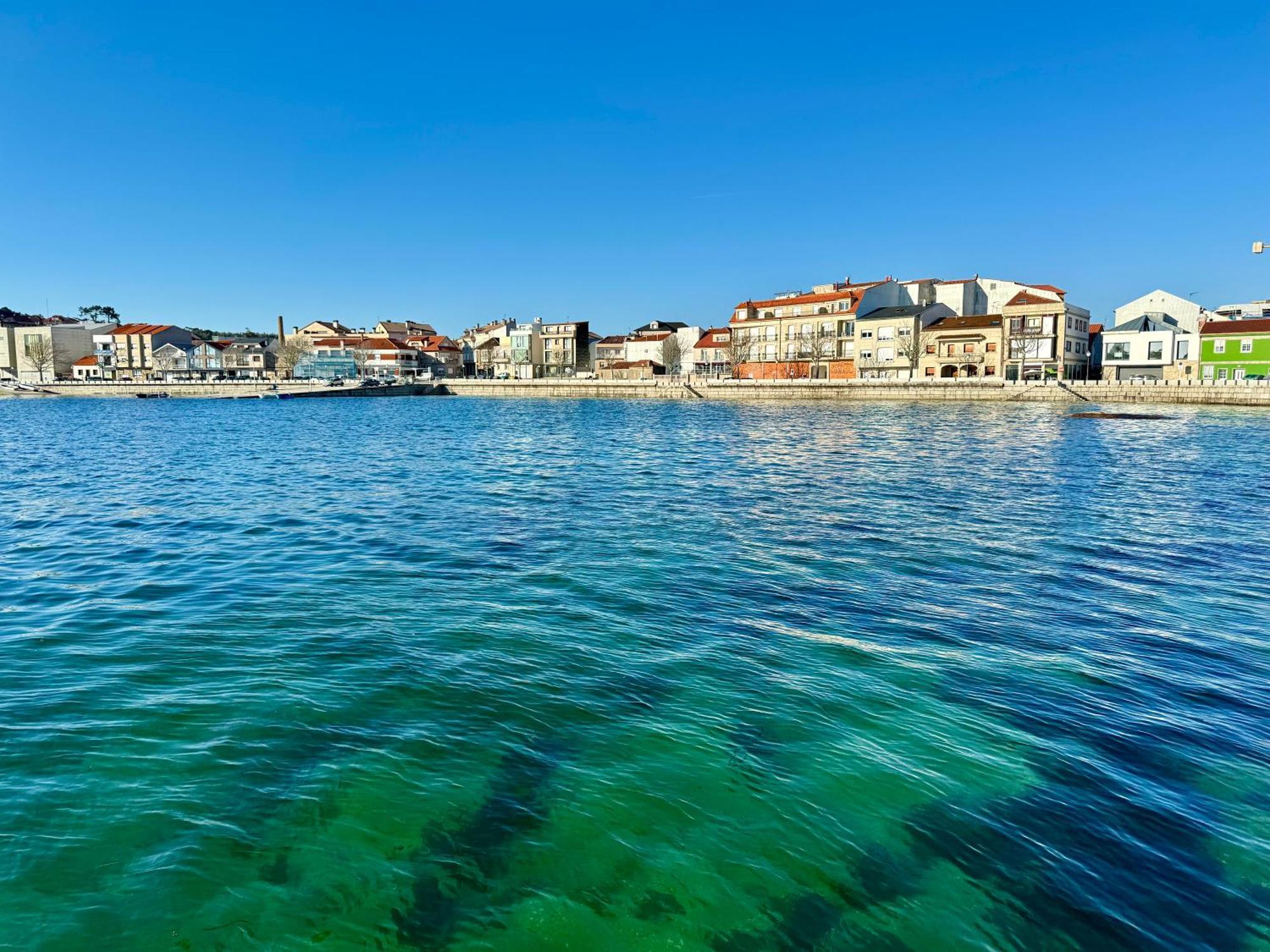 Apartamento Paseo Maritimo-A Illa De Arousa מראה חיצוני תמונה